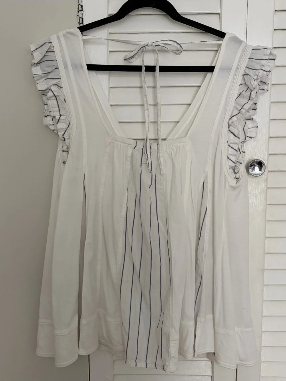 Anthropologie Pilcro Cream V-Neck Ruffle Sleeve Tunic with Pinstripes - Picture 3 of 4